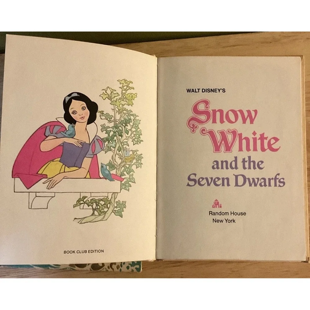 Vintage Walt Disney Peter Pan And Snow White‎ Hard Cover Books